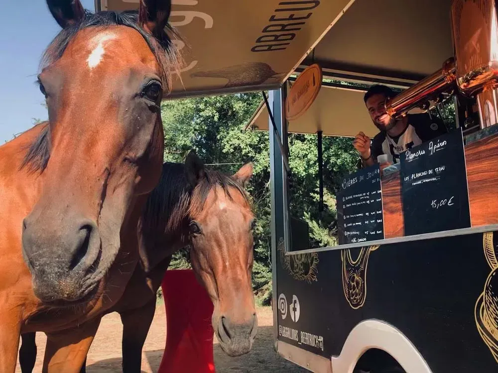 On a une nouvelle clientèle ce soir